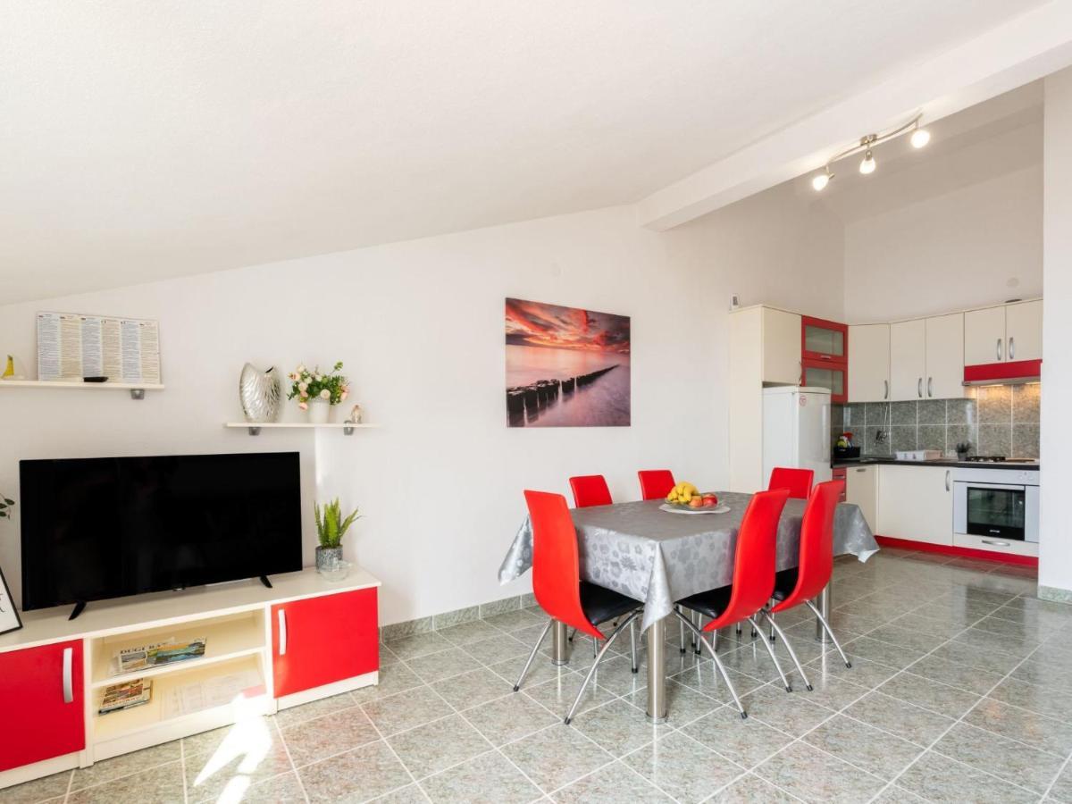 Apartment Niko 1 By Interhome Duće エクステリア 写真
